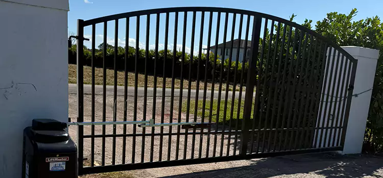 Driveway Fence Repair Carmichael
